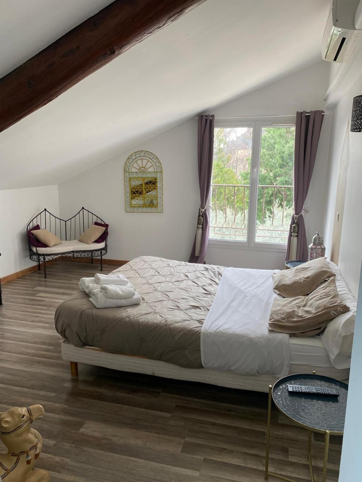 Auberge Les Galets Peyruis 외부 사진